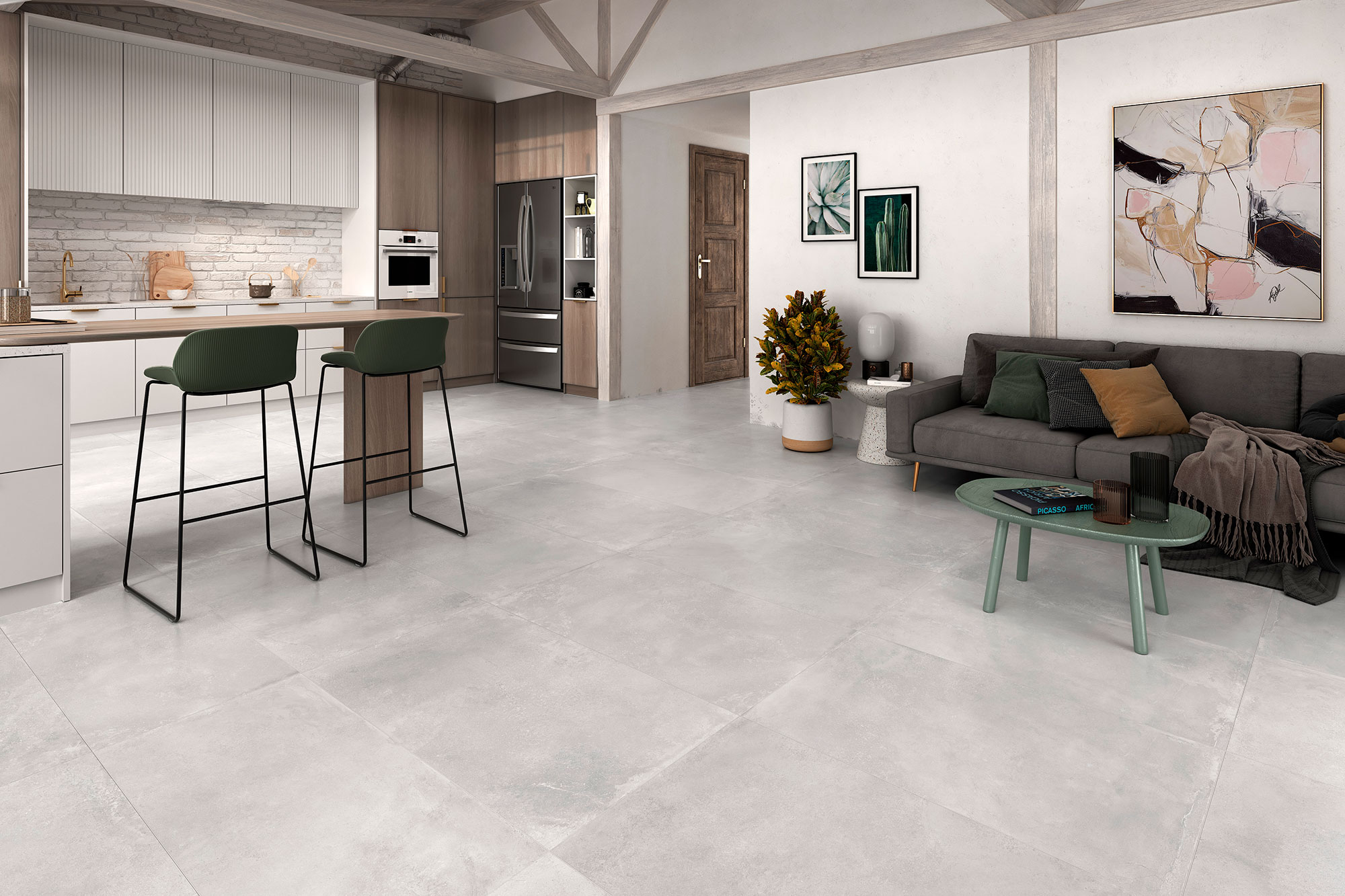 AMB-SONDER-PEARL-60X120-_2-CMYK-HQ Salón-cocina con pavimento cerámico grande gris claro, isla y sofás