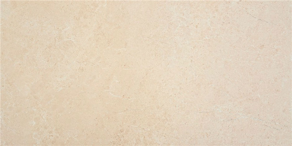 Azulejo cerámico beige efecto mármol con vetas sutiles y textura mate