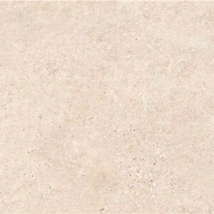 Baldosa cerámica beige texturizada con aspecto de piedra y ligero veteado