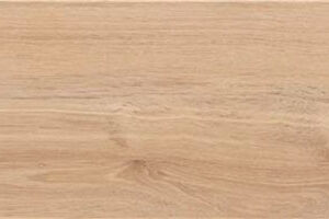 Porcelánico efecto madera roble claro con vetas horizontales