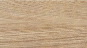 Revestimiento cerámico imitación madera roble claro con veta horizontal