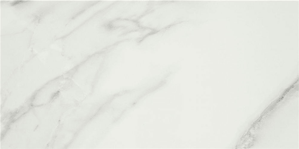 Azulejo porcelánico efecto mármol blanco con vetas grises