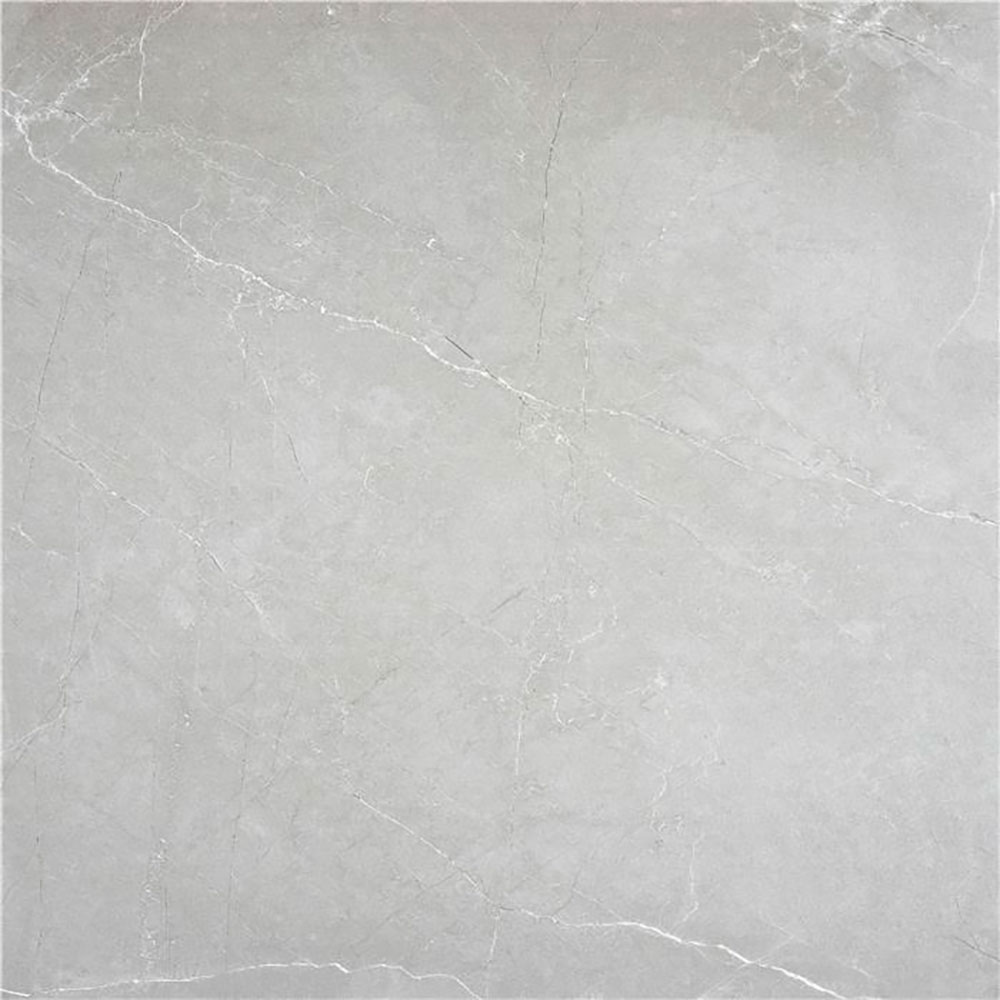 Baldosa gris claro efecto mármol con vetas blancas suaves