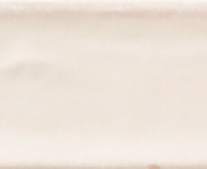 Azulejo cerámico rectangular brillo color crema con borde biselado