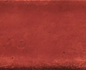 Azulejo rectangular rojo brillo envejecido con reflejo y textura artesanal