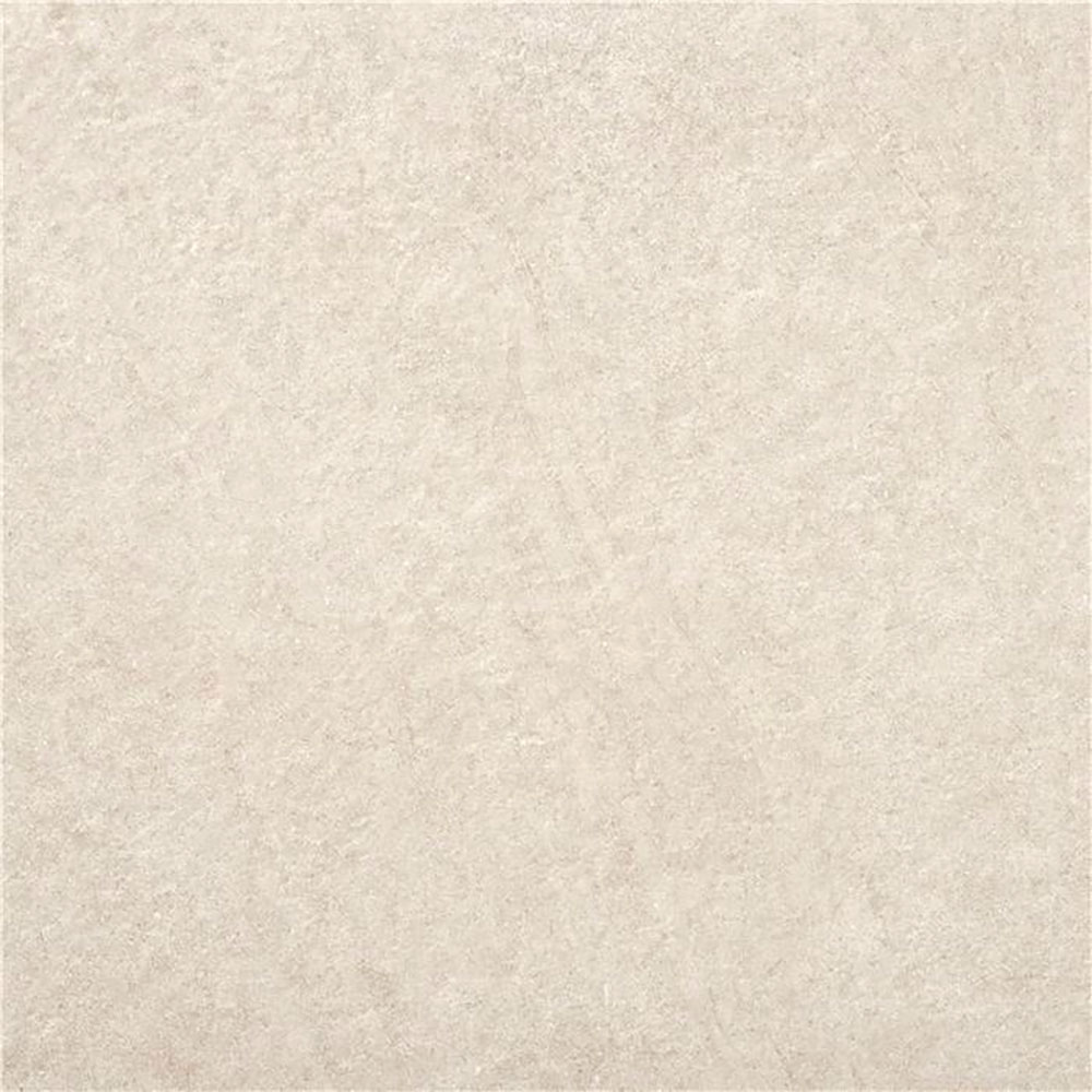 Baldosa cerámica beige claro con textura mate y sutil efecto piedra