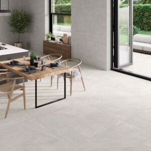 STN-AMB-BELLEVUE-WHITE-30X60_60X120 Cocina minimalista con grandes losas cerámicas gris claro en suelo y pared