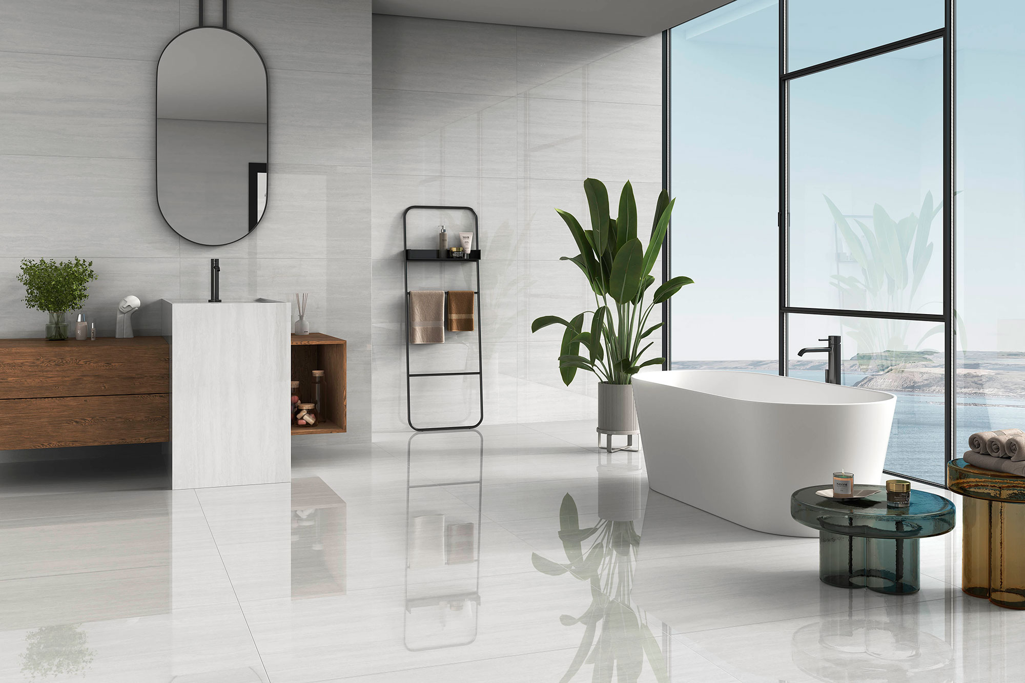 STN_-AMB-FORTUNE-PEARL-60x120-PUL Baño de exposición con azulejos grandes gris claro, bañera exenta y mueble de madera