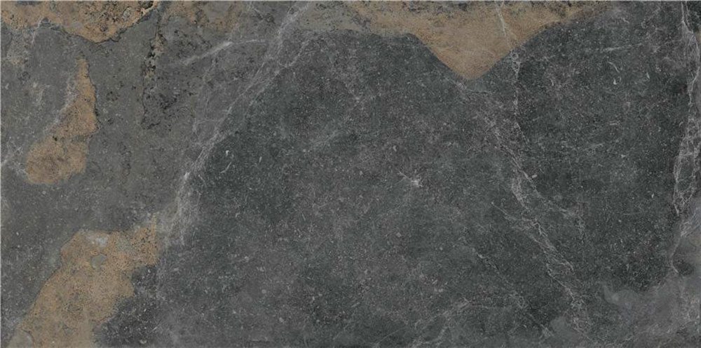 Azulejo cerámico gris oscuro con vetas blancas y manchas marrón oxidado