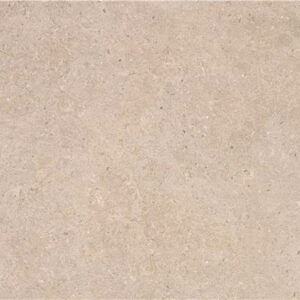 Baldosa cerámica efecto piedra beige con textura suave y vetas sutiles