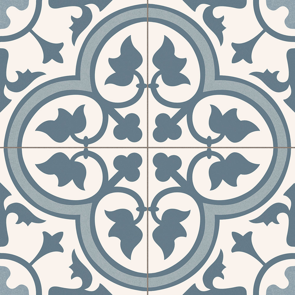 Dover_GL_Blue_45x45_1121_001 Baldosa cerámica blanca-azul con motivos florales y círculos simétricos