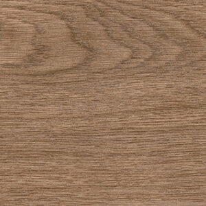 Baldosa cerámica efecto madera roble claro con vetas horizontales