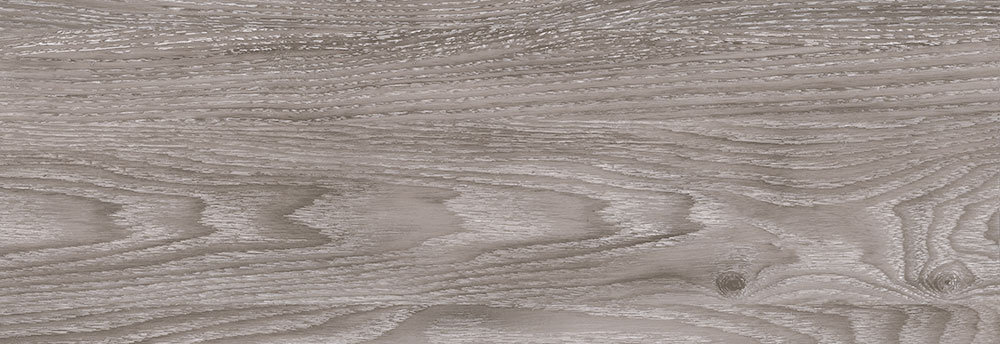 Baldosa cerámica efecto madera gris claro con vetas y nudos